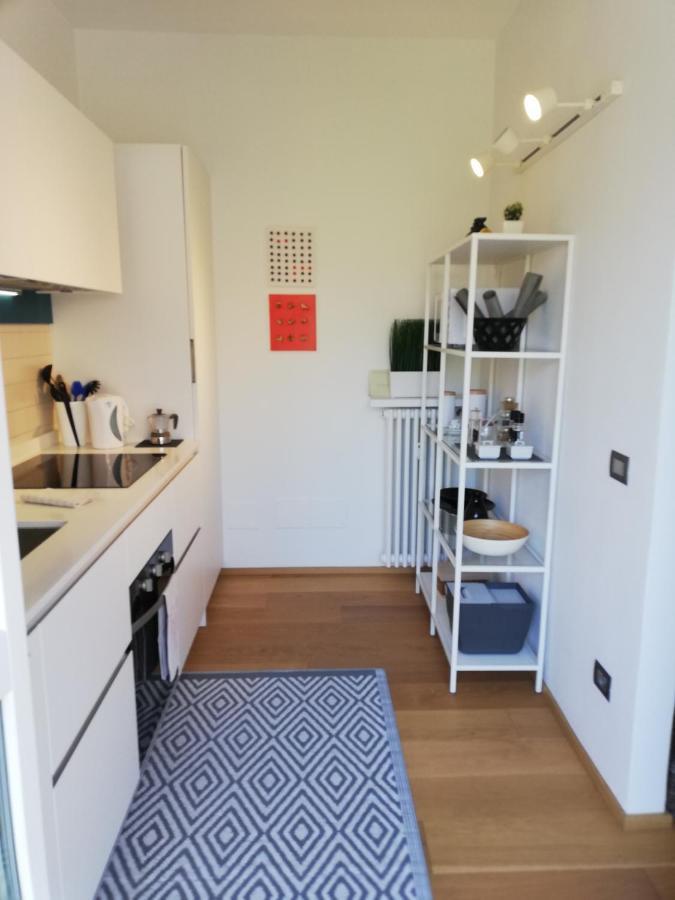 Suite 51 Appartamento Con Terrazzo A 50 Mt Dal Lago - Private Parking (Adults Only) Arona Exterior foto