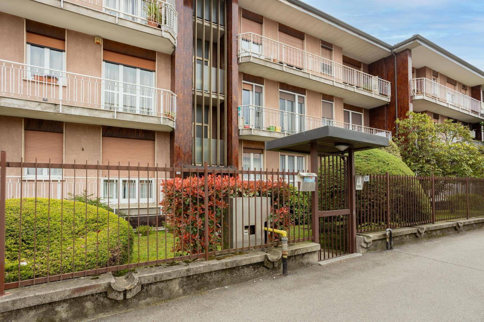 Suite 51 Appartamento Con Terrazzo A 50 Mt Dal Lago - Private Parking (Adults Only) Arona Exterior foto